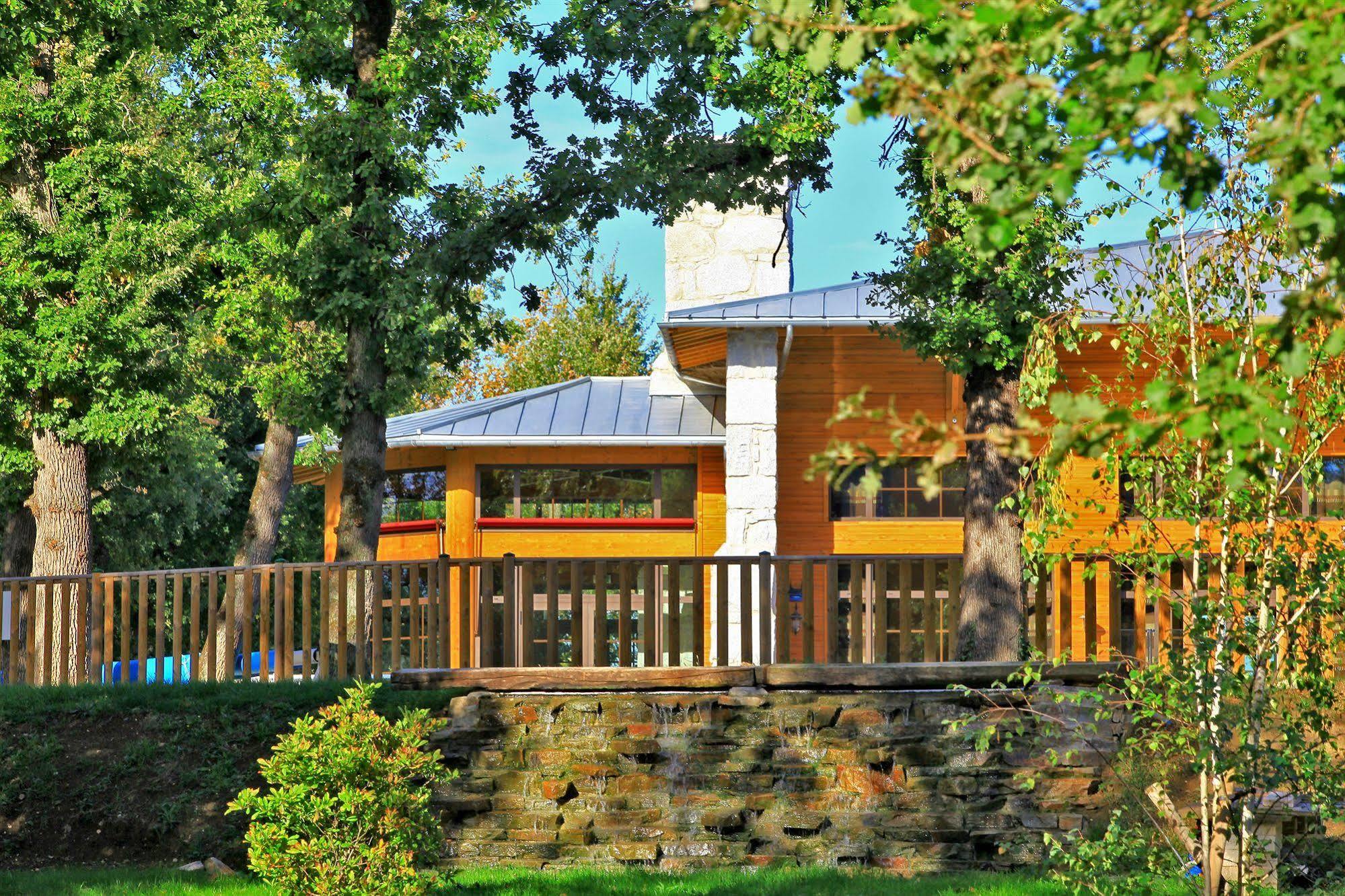 Albirondack Camping Lodge & Spa Eksteriør billede