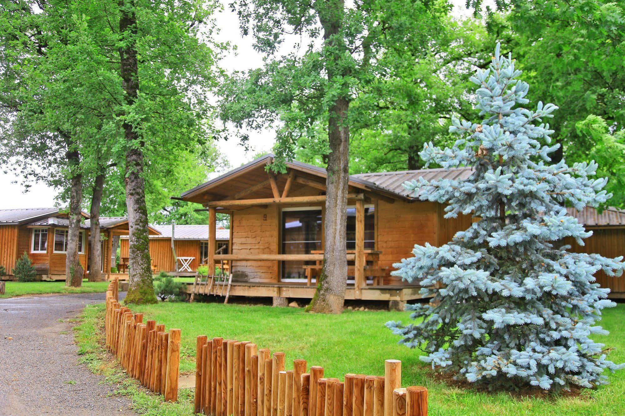 Albirondack Camping Lodge & Spa Eksteriør billede